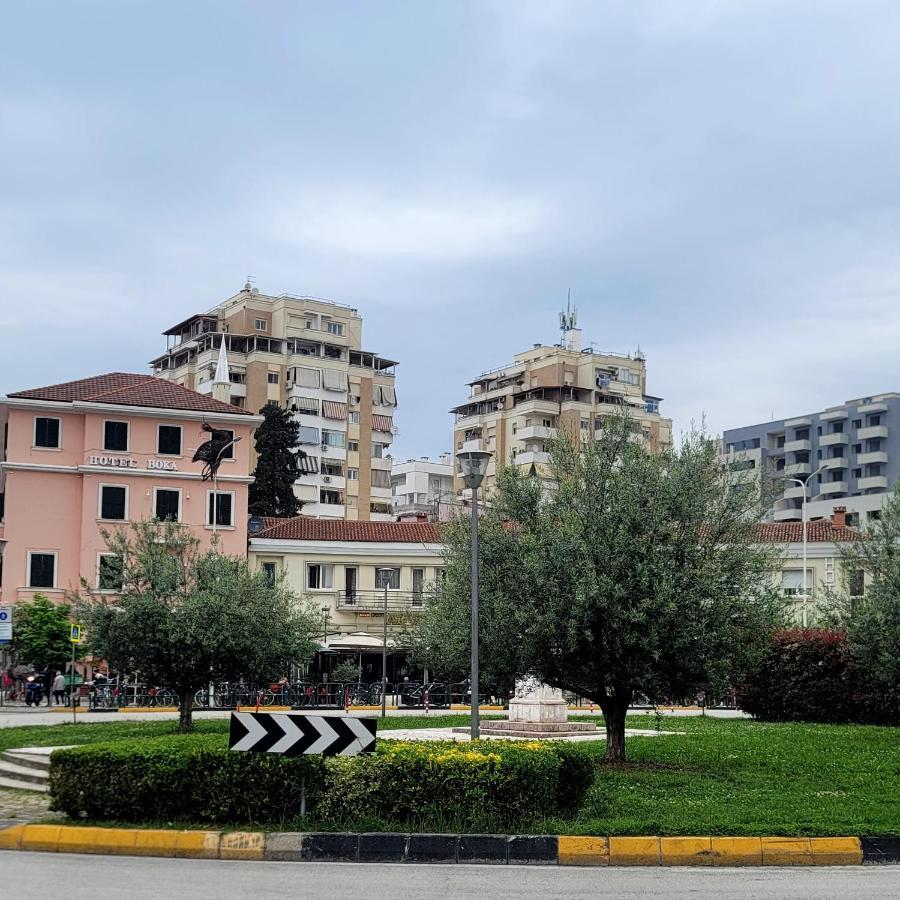 @Bazaar2 Apartment Тирана Екстериор снимка